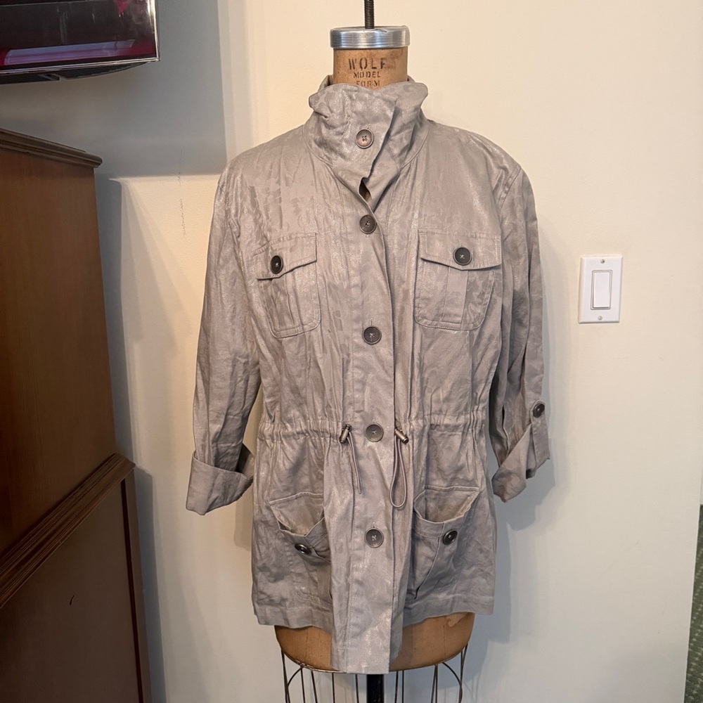 Chico’s Metallic Silver Brocade Utility Button Front 3/4 Sleeve Jacket